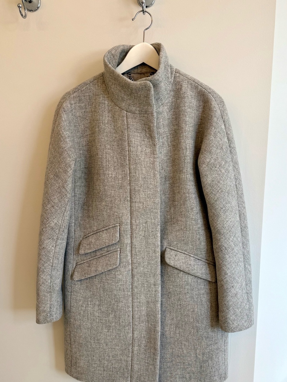 J Crew light grey wool winter coat, US size 2